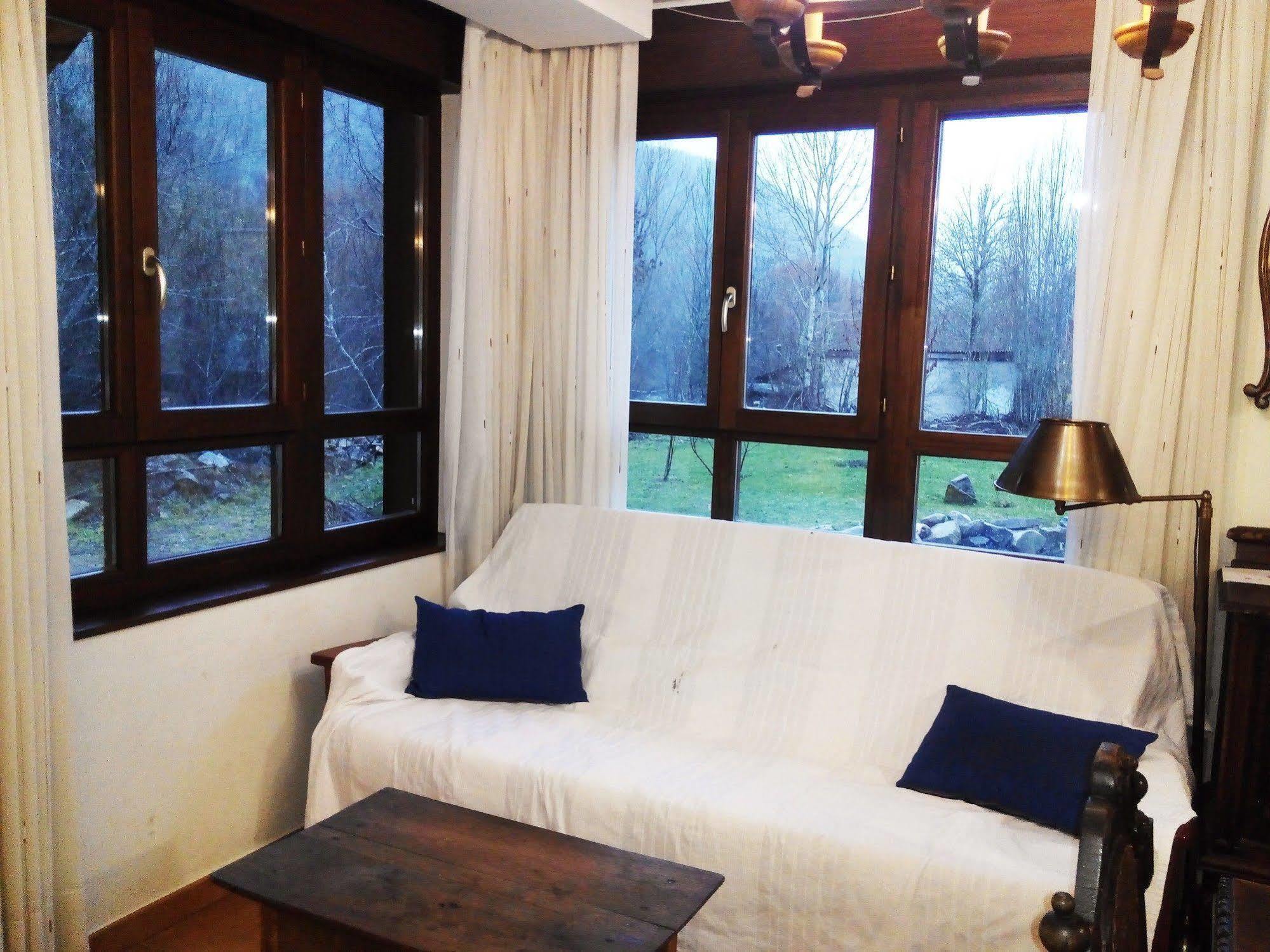 El Casar Del Puente Guest House Boca de Huergano ภายนอก รูปภาพ