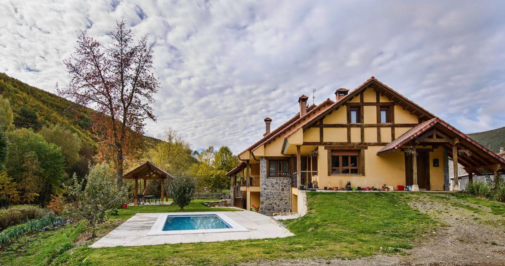 El Casar Del Puente Guest House Boca de Huergano ภายนอก รูปภาพ